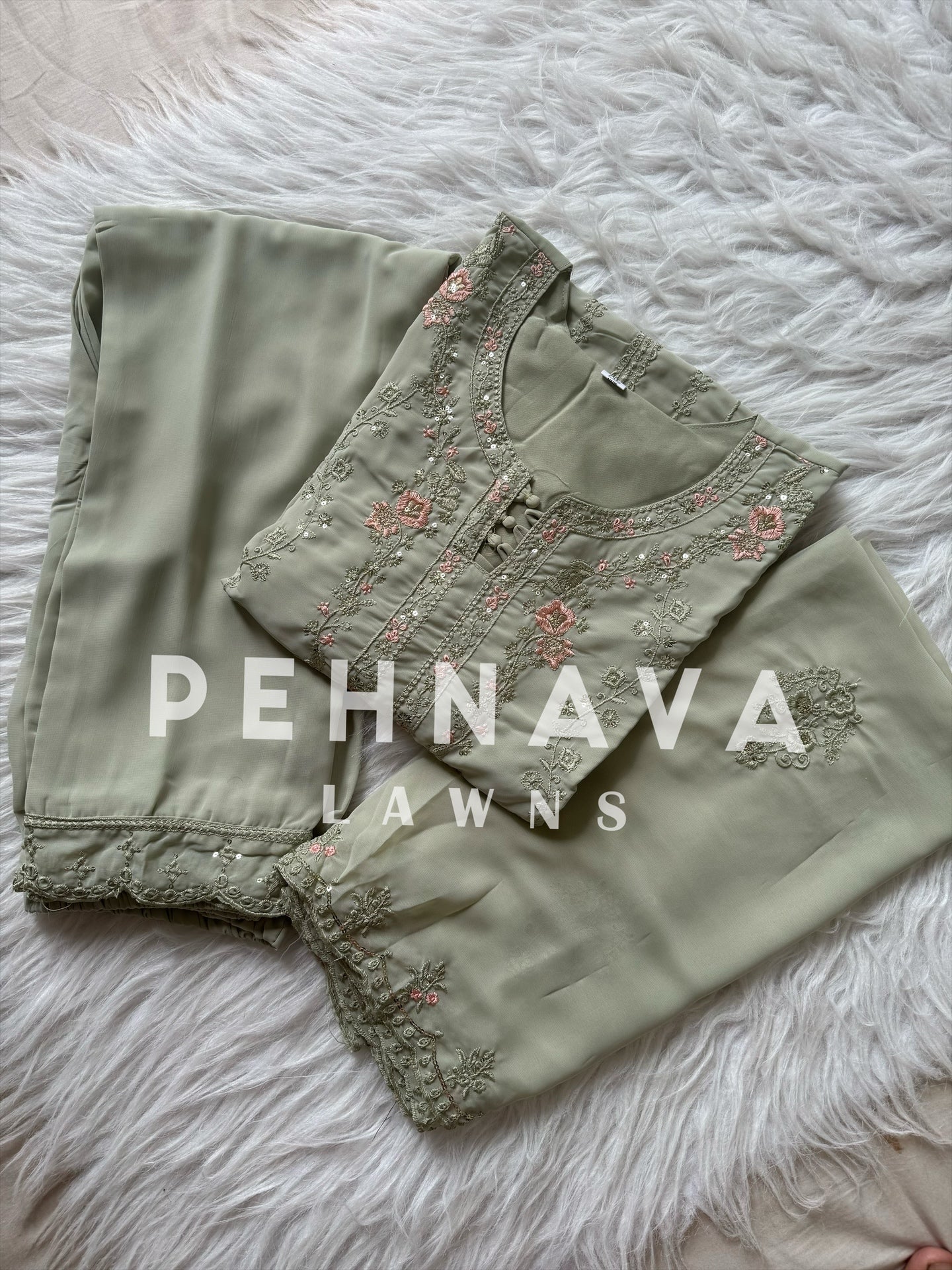 Embroidered goergette suit with georgette scalloped dupatta - Image 3