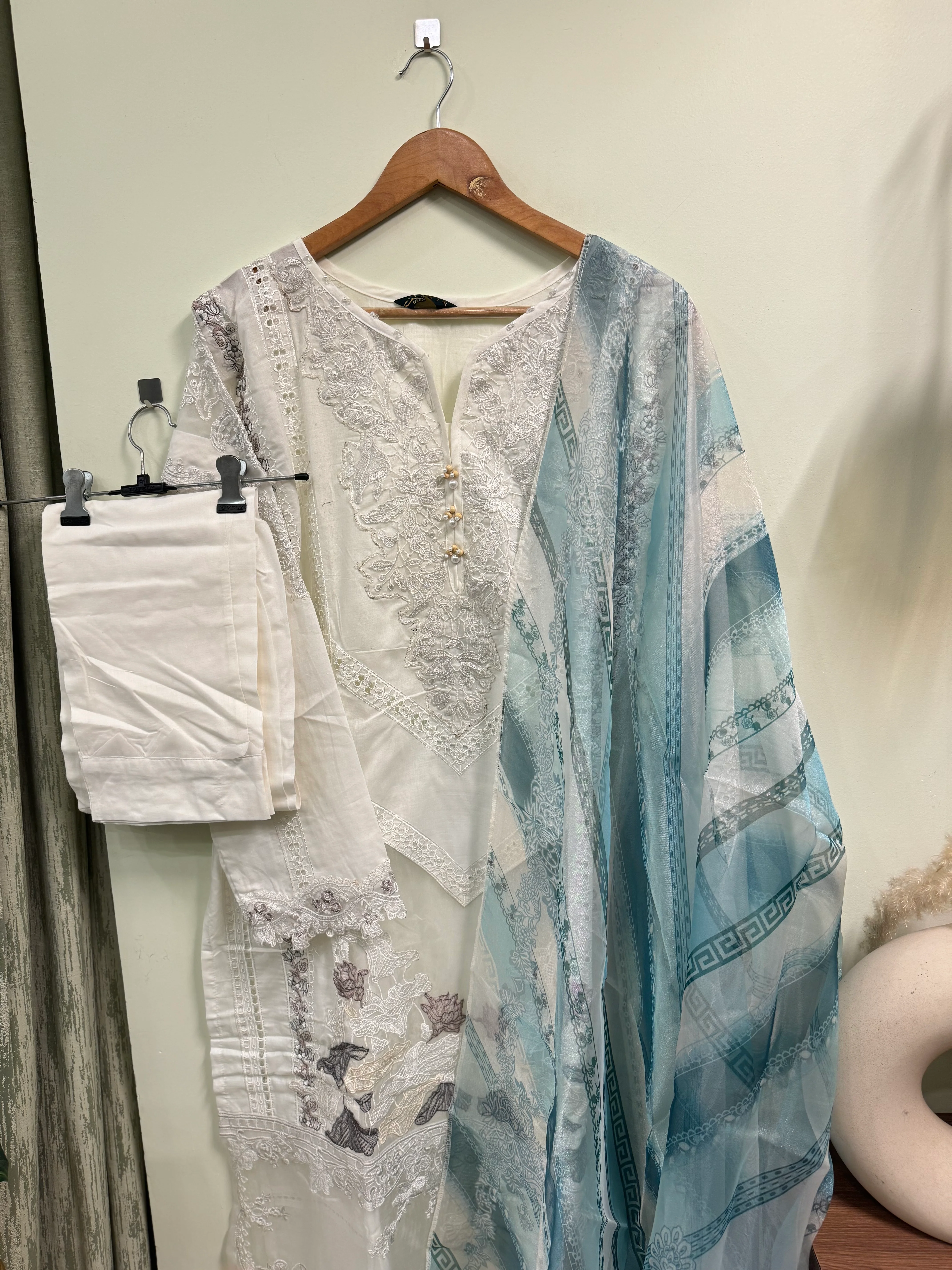 Paki  embroidered suit-hs plus - Image 7