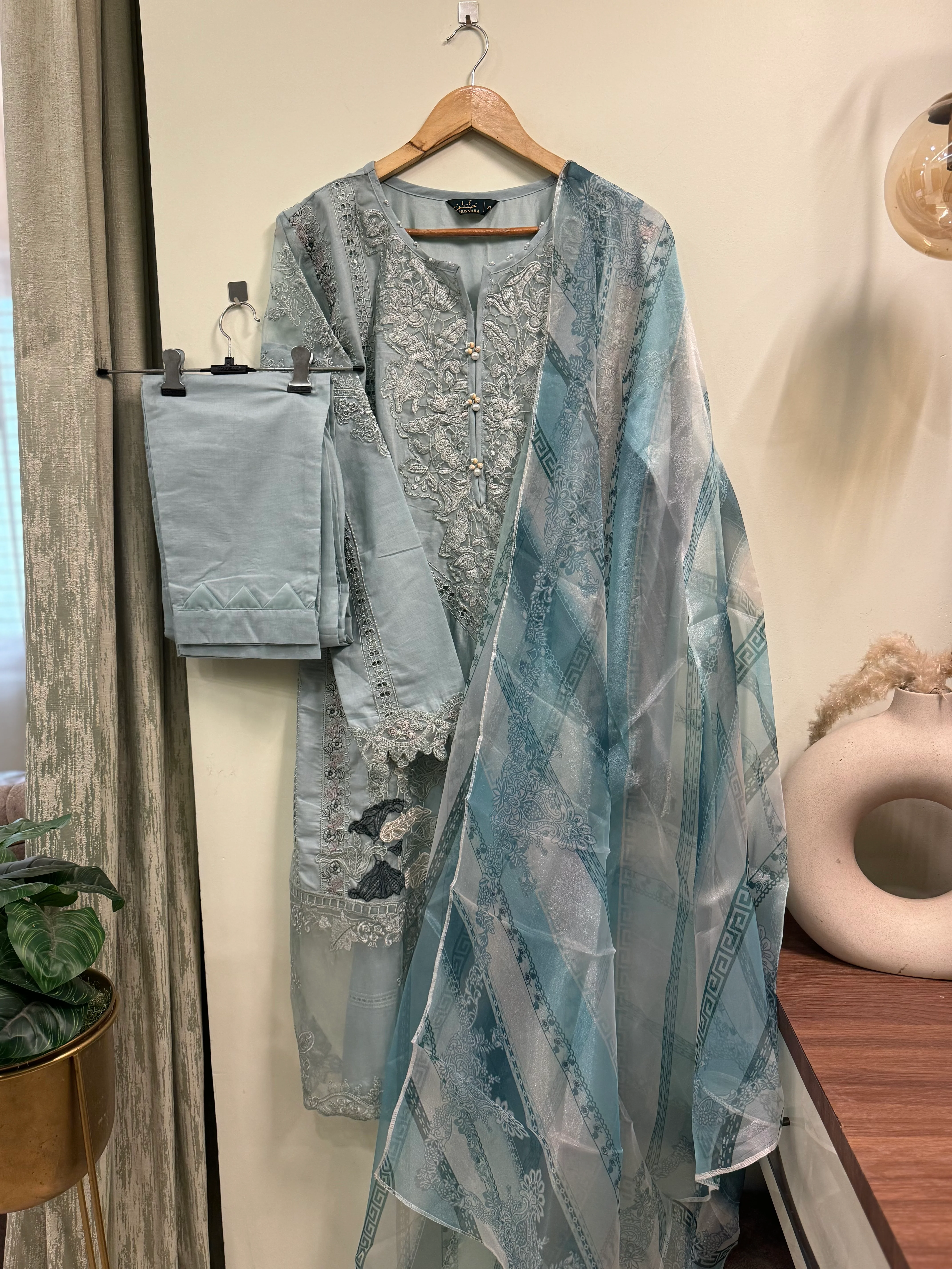 Paki  embroidered suit-hs plus - Image 9