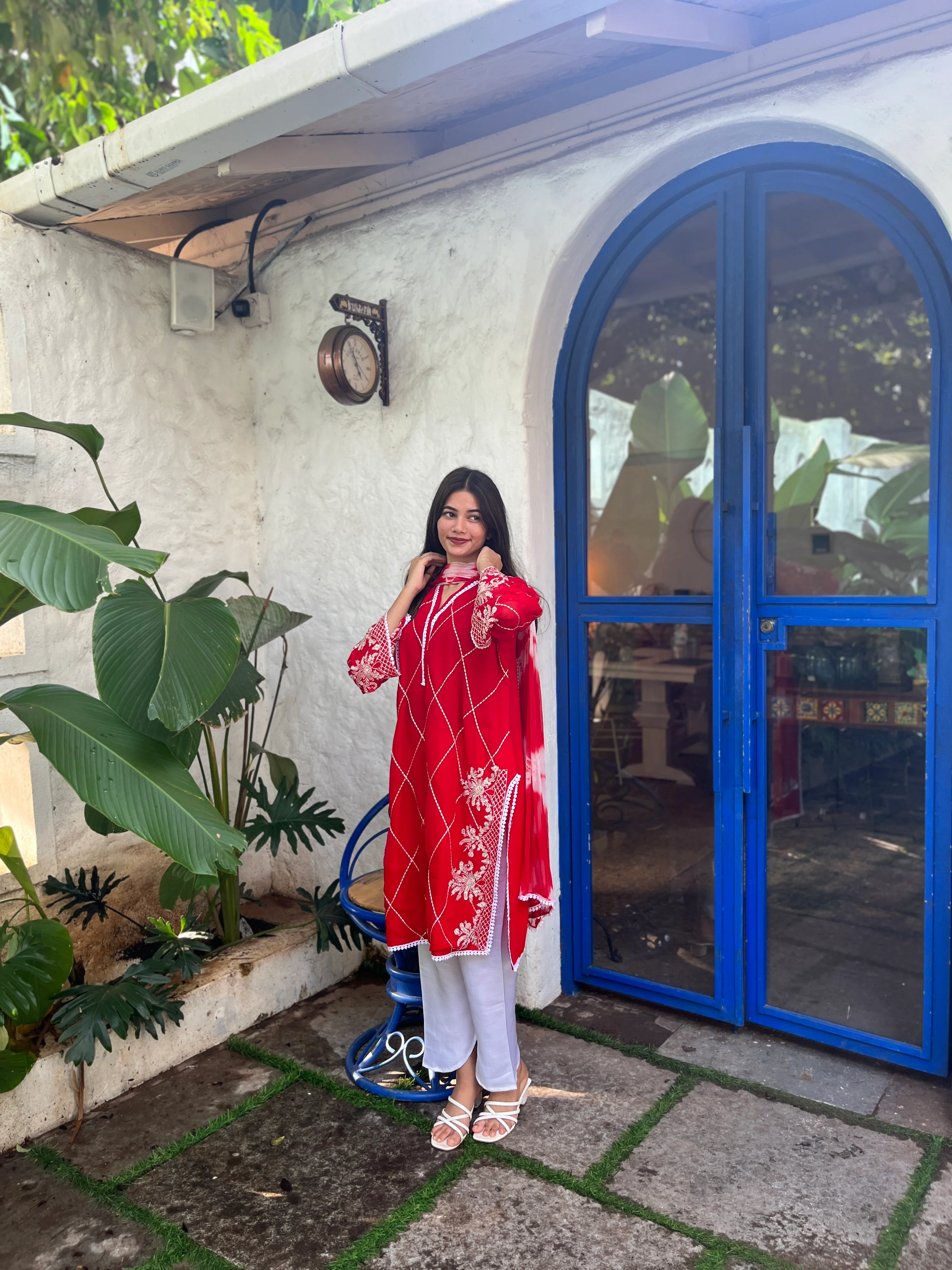 Red handworked georgette suit - Image 6